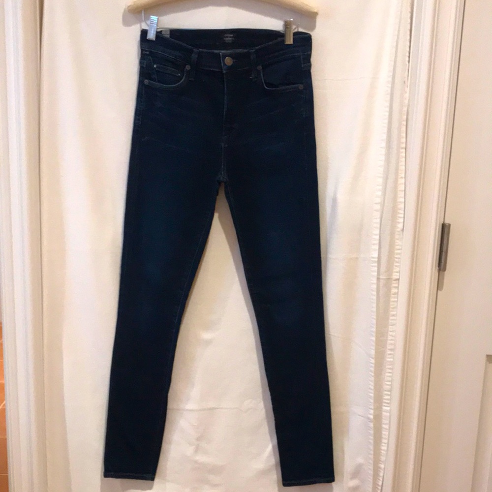 Citizens of Humanity rocket crop high rise dark denim skinny jeans.